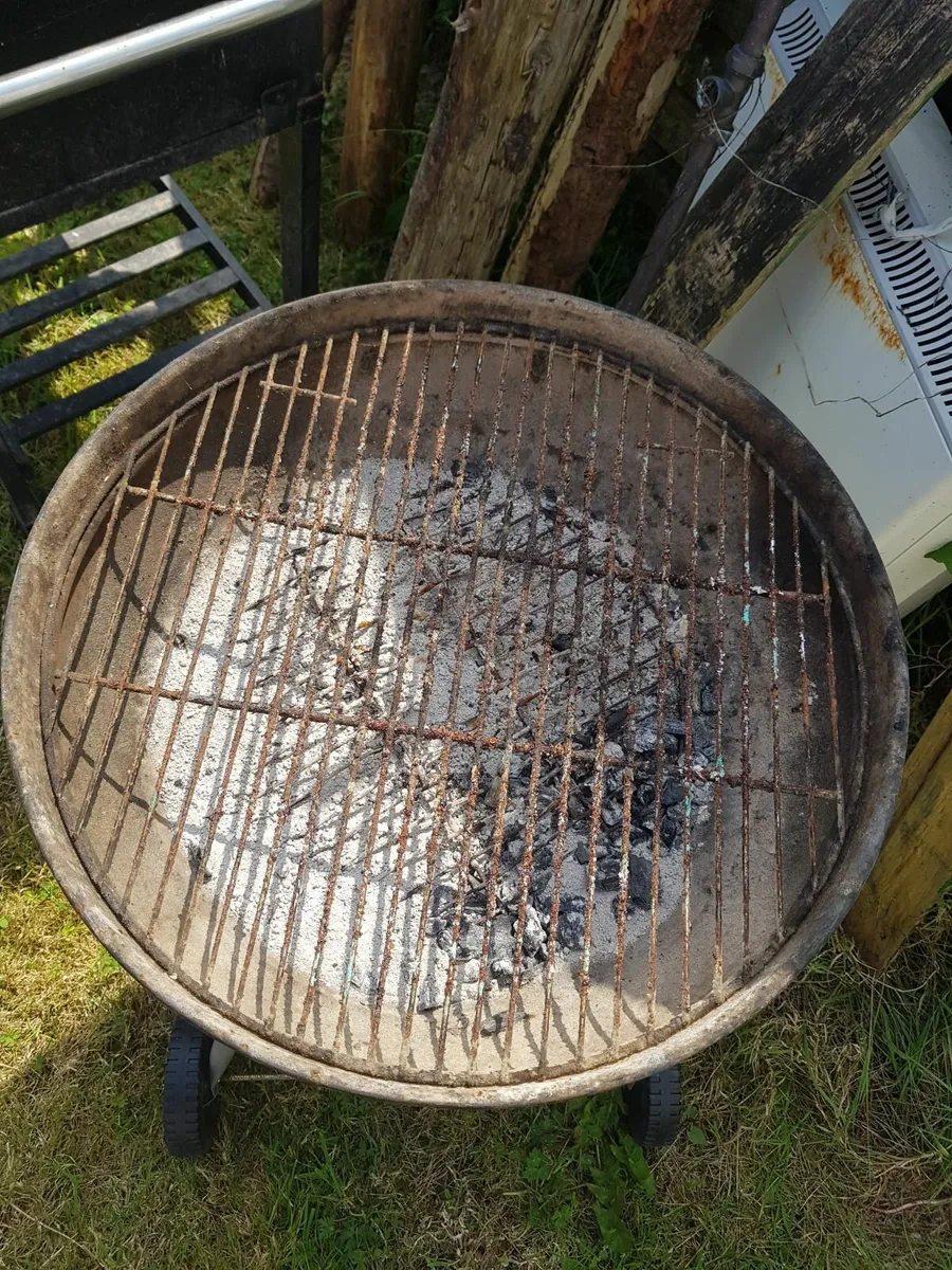 Barbecue (charcoal) - Image 4