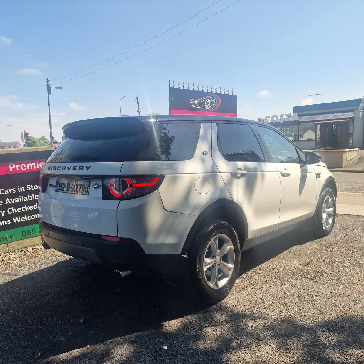 Land Rover Discovery Sport 2.2Diesel - Image 3