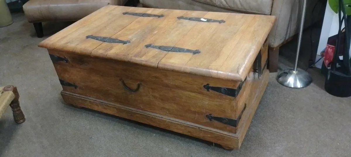 Large Hardwood Hatched Coffee Table - Image 1