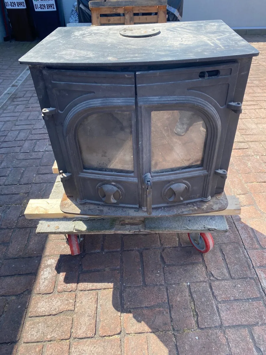 Henley Stove 30 kw with back boiler - Image 1