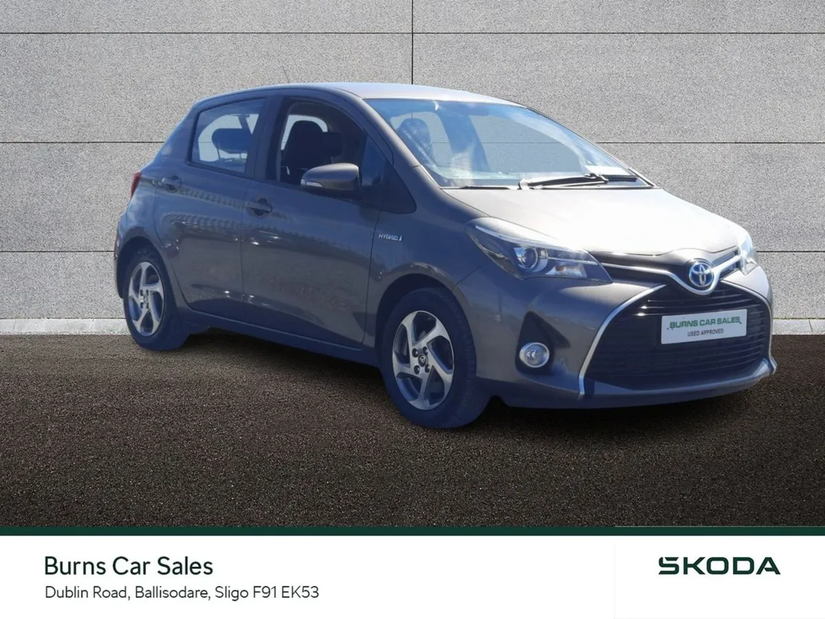 Toyota Yaris Hybrid Luxury - Image 1