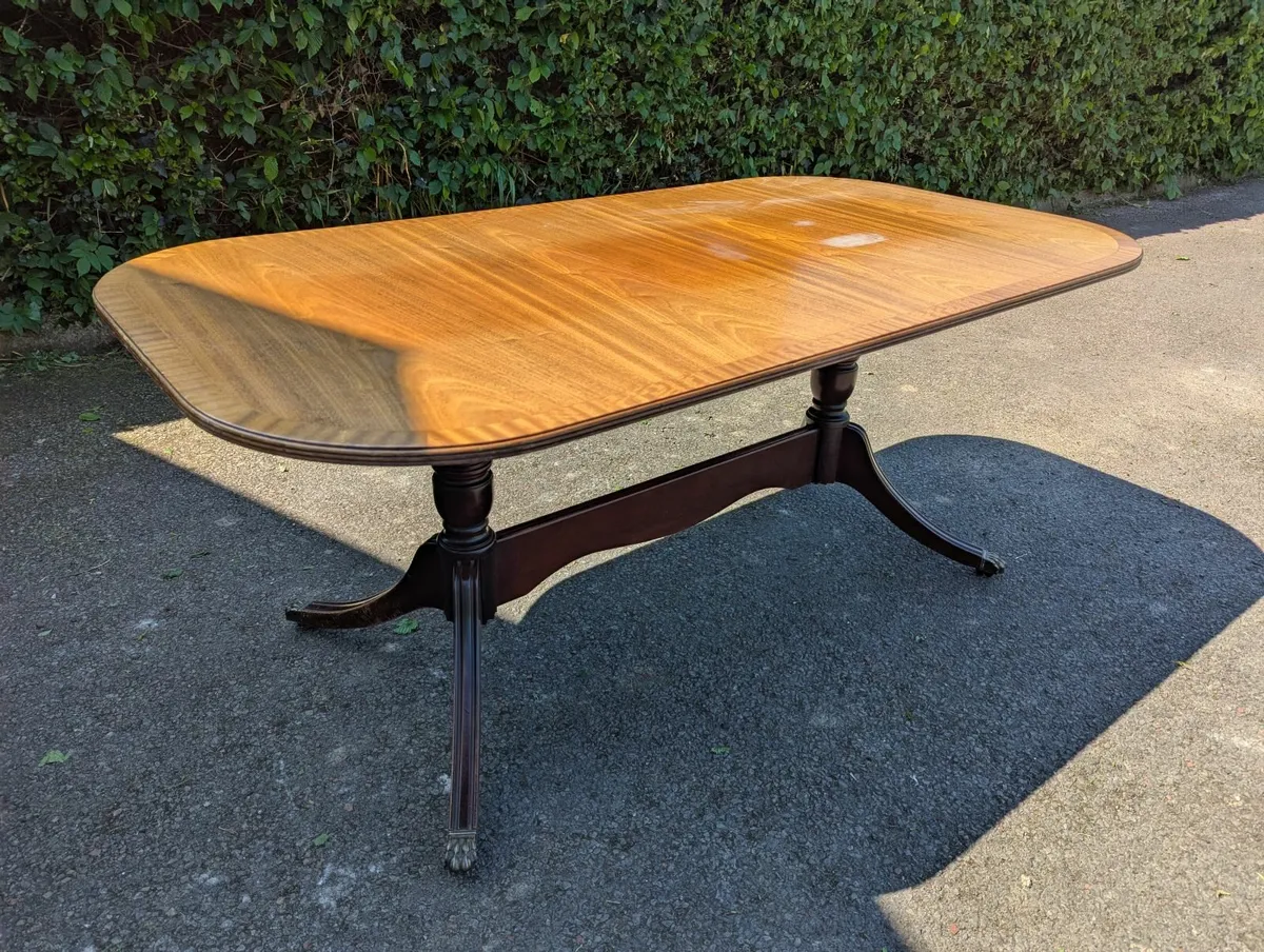 Dining table - Image 3