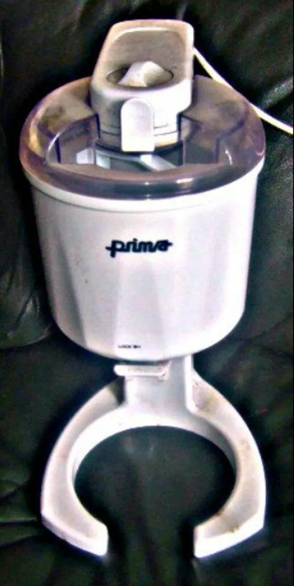 Brand New and Perfect Soft Ice Cream Machine - Image 4