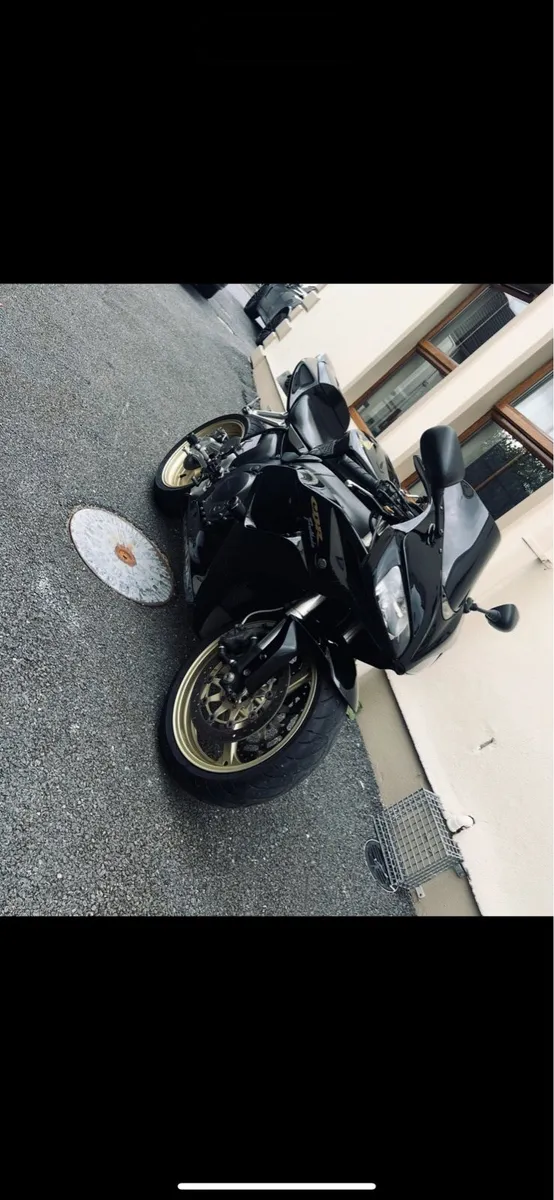 Honda Fireblade - Image 1
