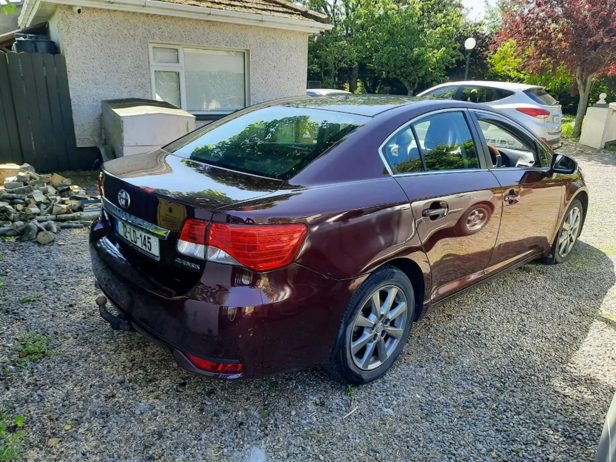 Car - Image 4