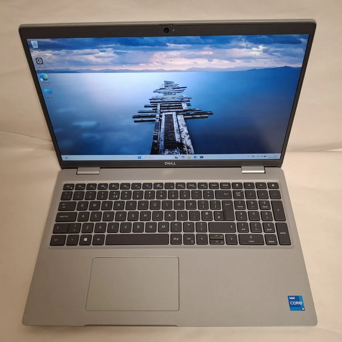 Dell latitude 5520 i5 1135G7 16GB RAM Laptop - Image 3