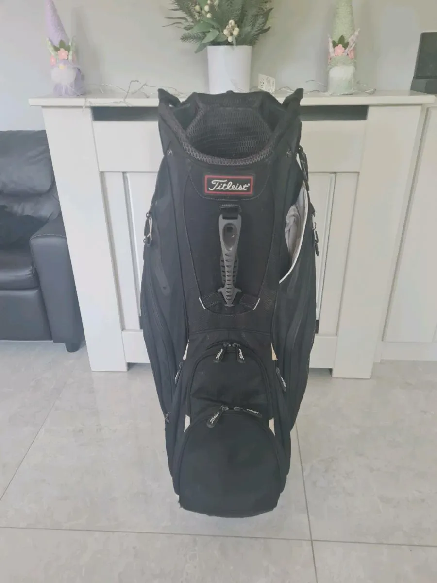Titleist Golf Bag - Image 3