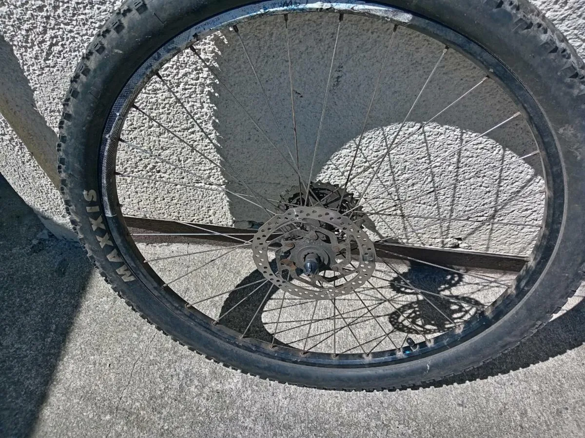 27.5" mountain bike real wheel - Image 1