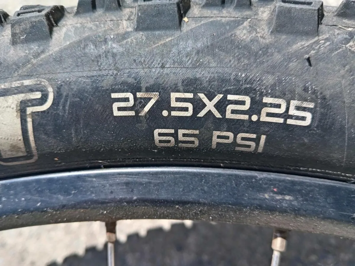 27.5" mountain bike real wheel - Image 2