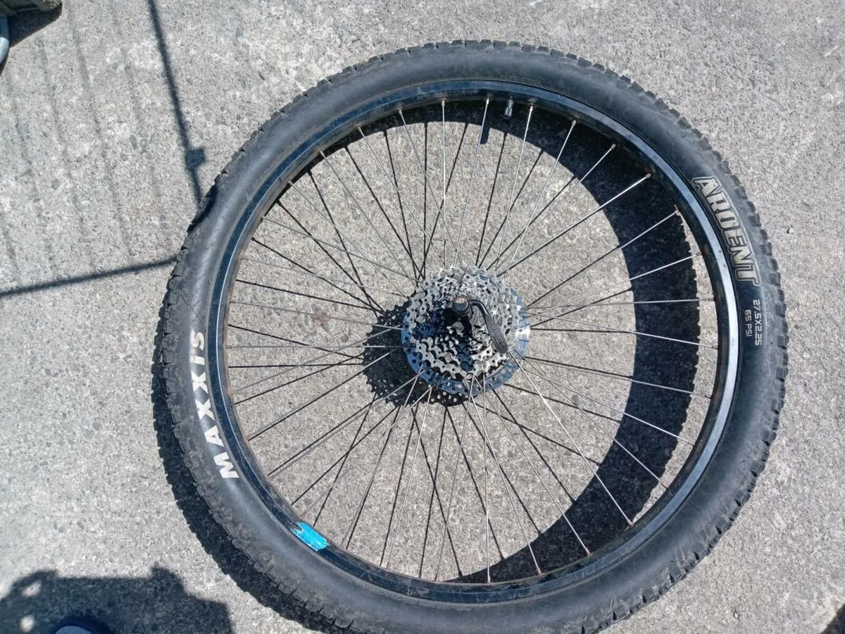 27.5" mountain bike real wheel - Image 3