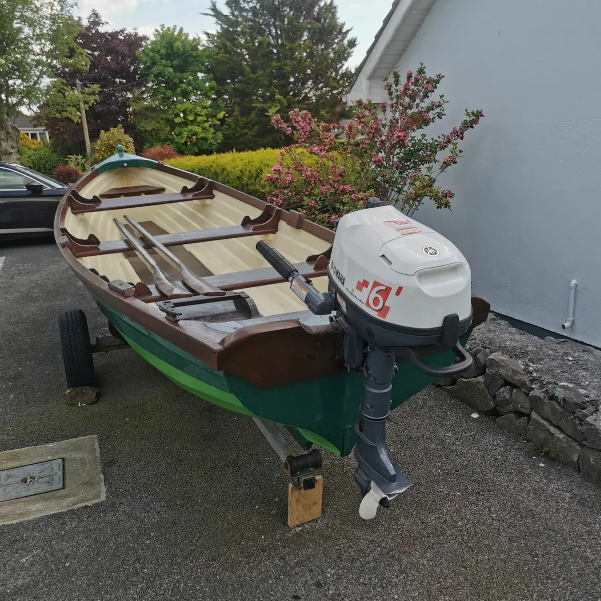 19Ft Fishing Boat & Yamaha 6 HP Engine & Trailer - Image 1