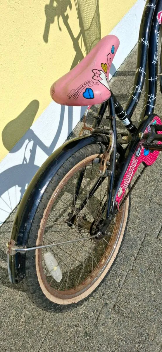 Children's Bicycle - Image 4