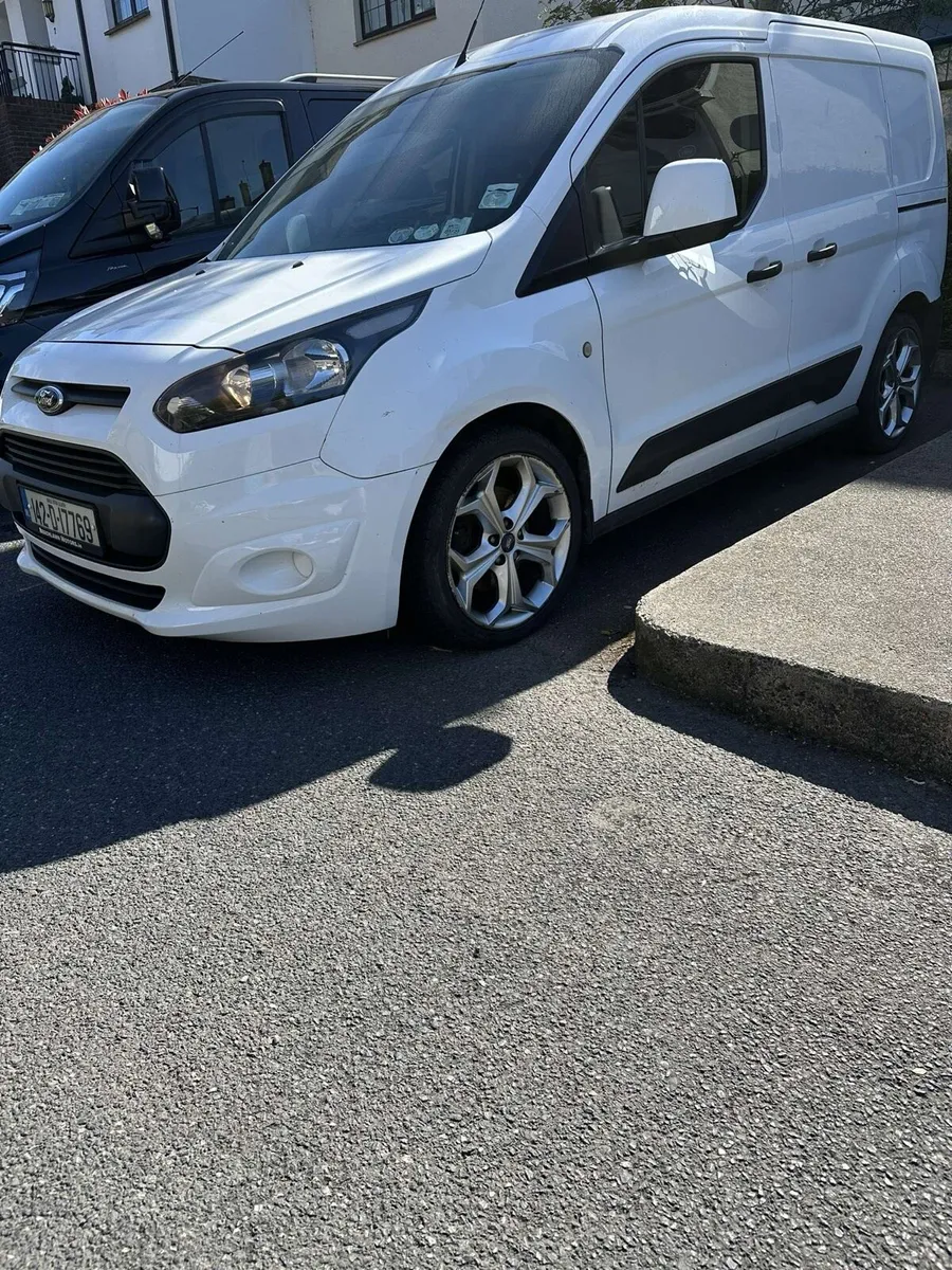 Ford transit custom SWB - Image 2