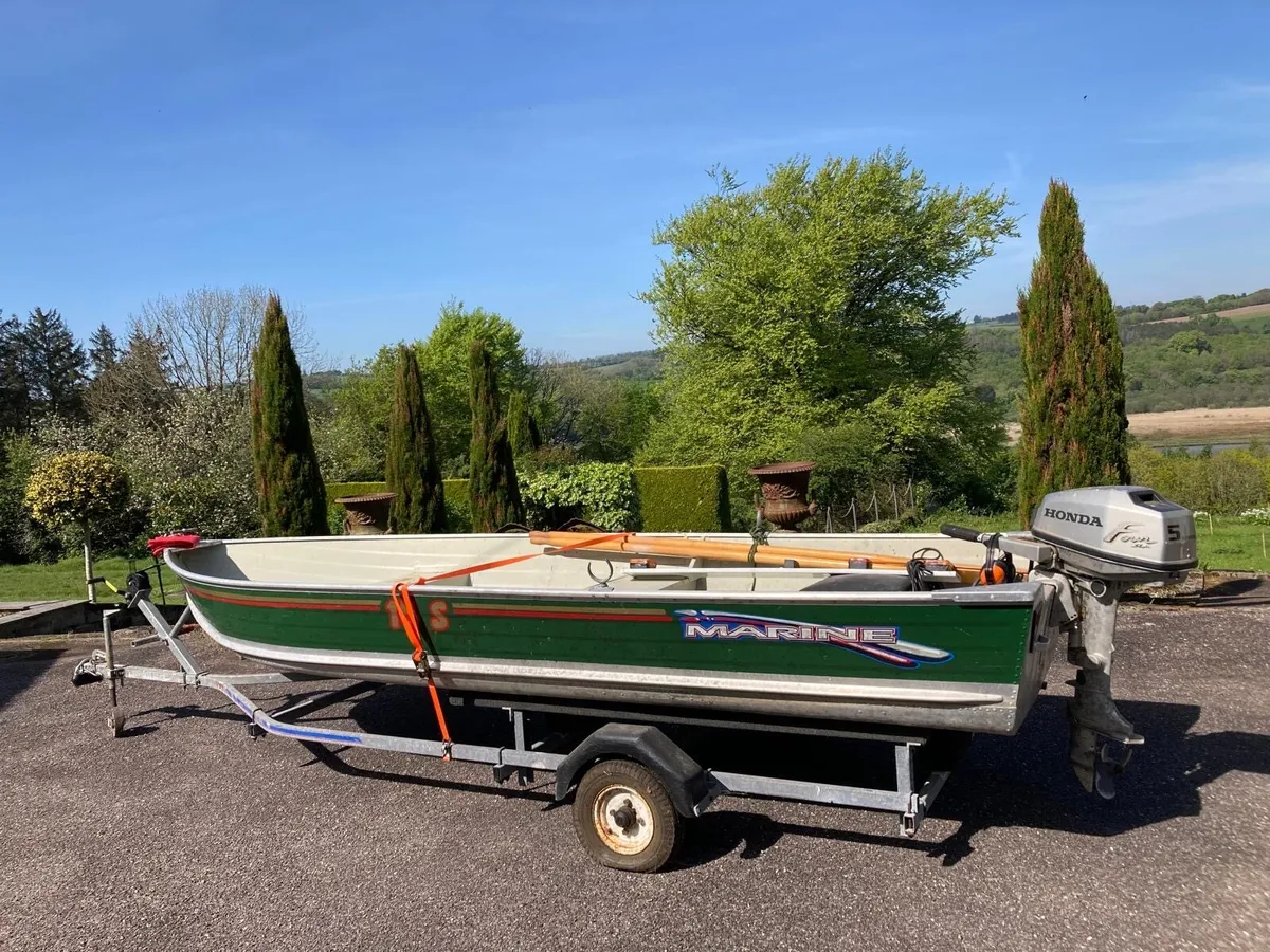 Boat - Image 1