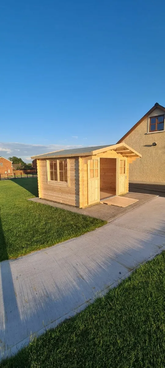 Solid wood cabin "Reine" 4×3m - Image 1