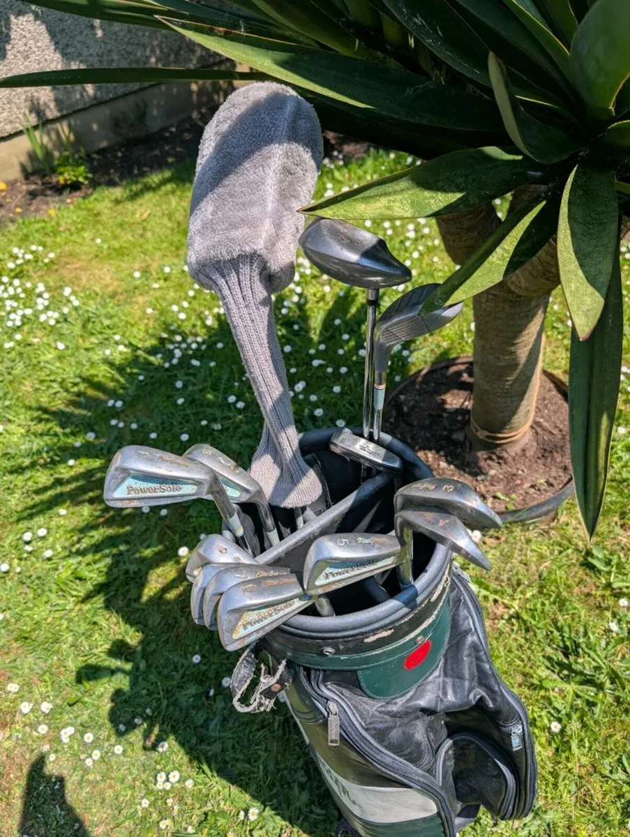 Ladies set of adult Golf clubs - Image 2