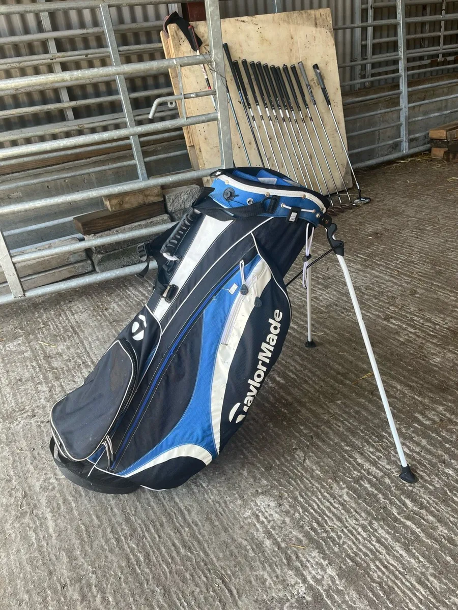 Golf clubs and bag - Image 2