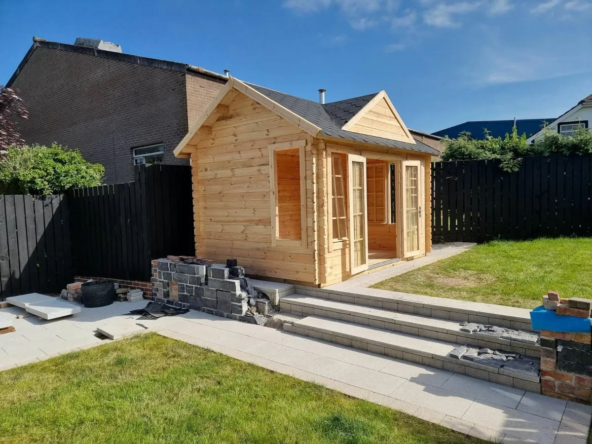 Solid wood cabin "Clockhouse" 4×3m - Image 2