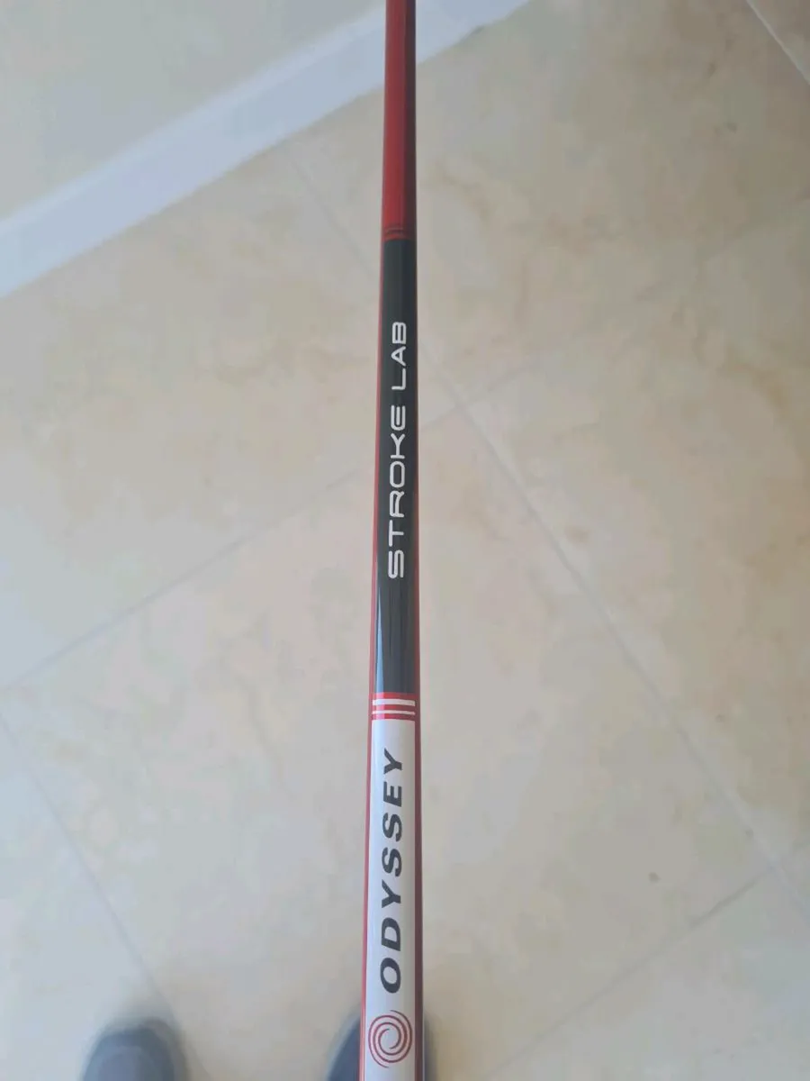 Odyssey White Hot OG Double Wide Putter - Image 2