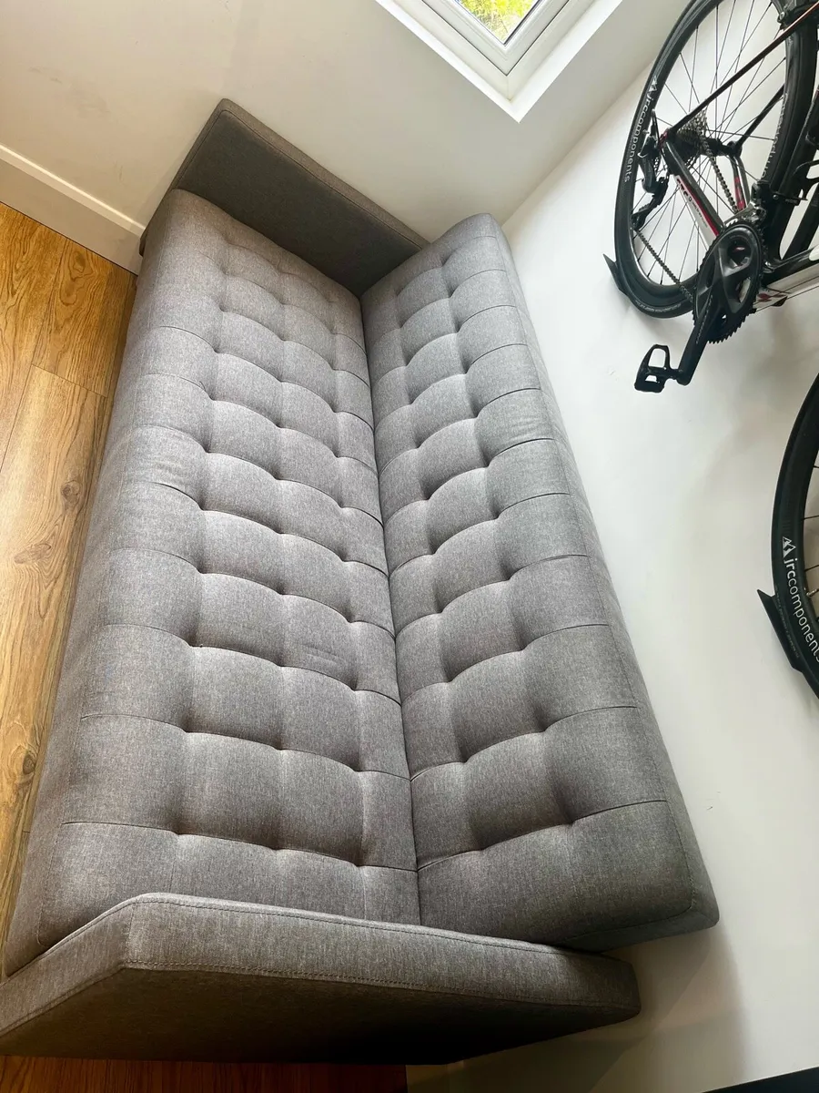 Sofabed - Image 1