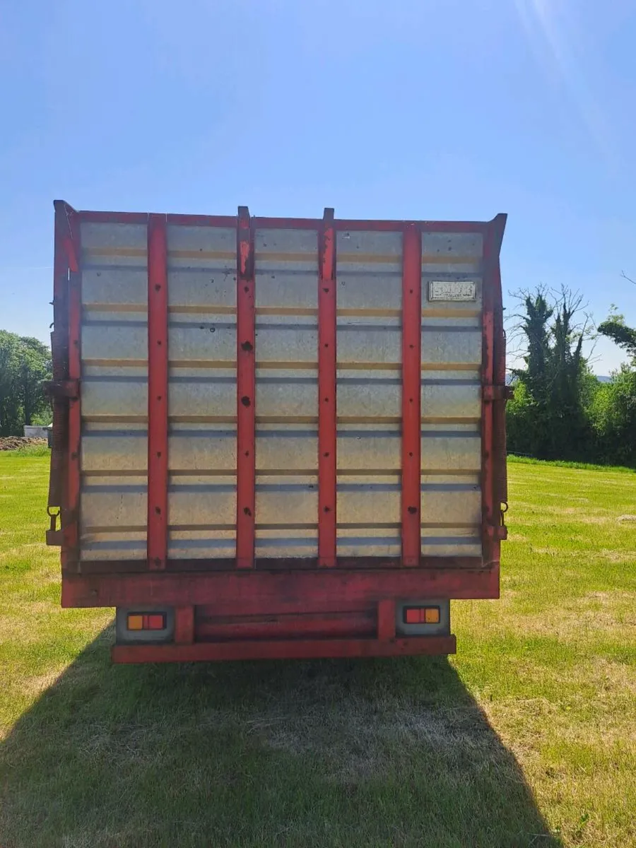 Cattle trailer - Image 3