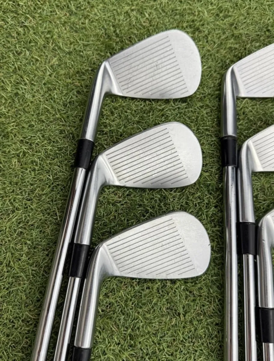 TAYLORMADE P7MC 2020 IRONS / 4-PW / STIFF - Image 4