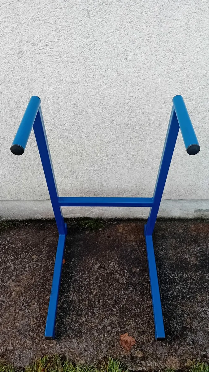 Dip stand - Image 1