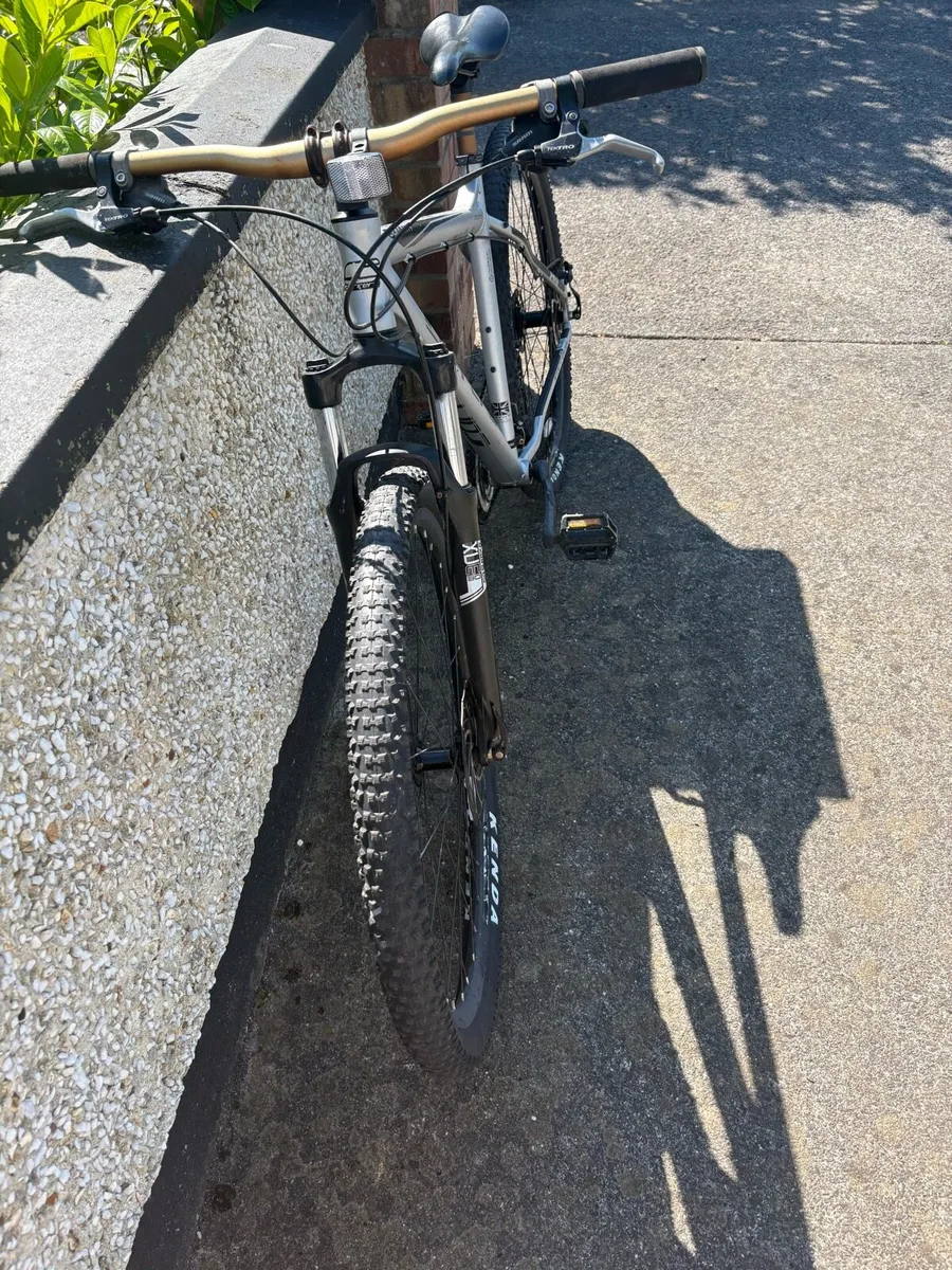 Carrera bike - Image 4