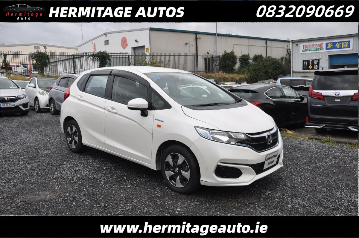 Honda Fit/Jzz 1.5 Hybrid 2018 - Image 1