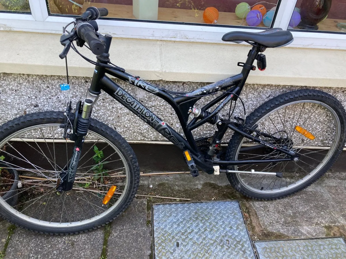 Cycling - Image 1