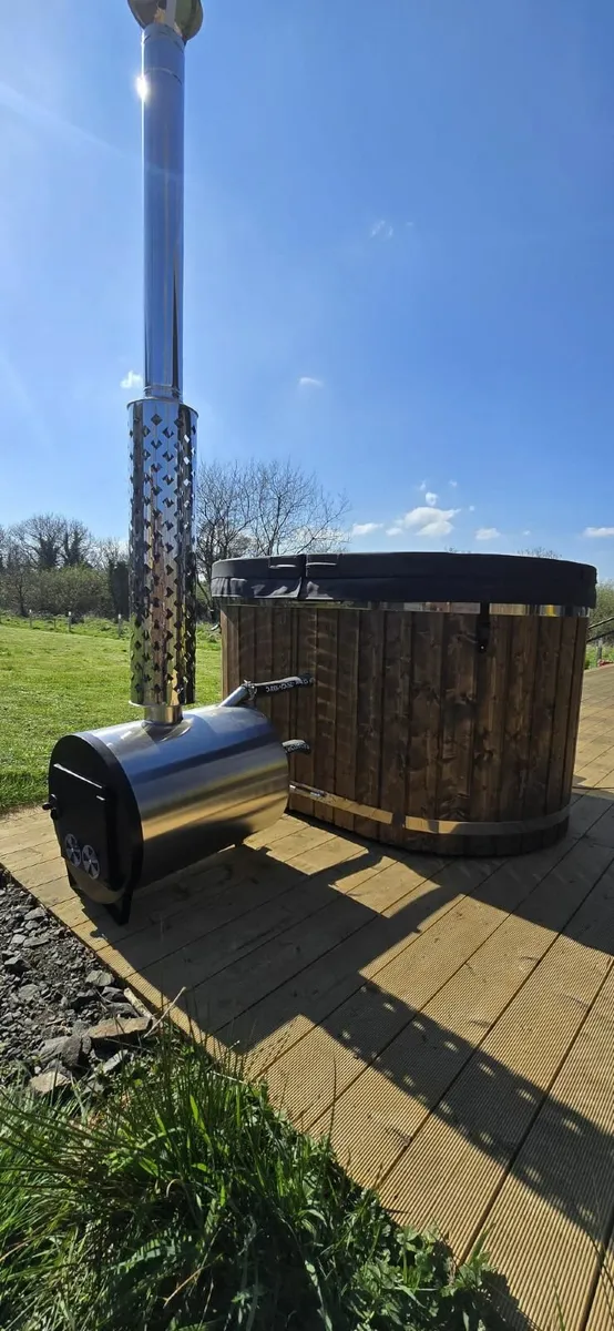 Wood fired 2 person hot tub - Image 3