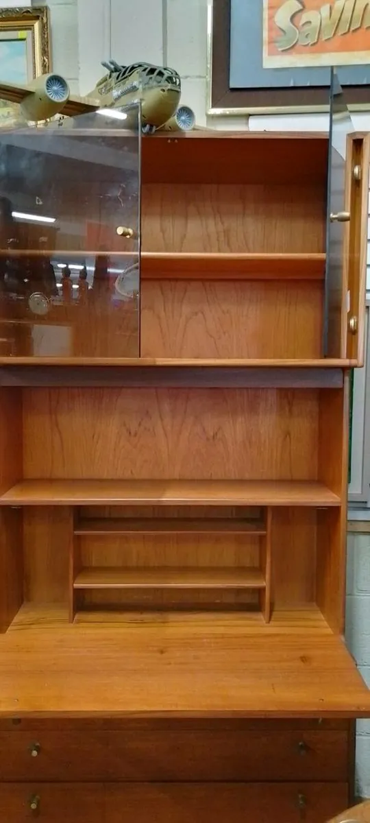 Original Tunbridge Mid Century Sideboard - Image 2