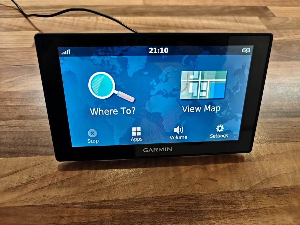 Garmin DriveSmart 70 sat nav - Full Europe 2025 - Image 4