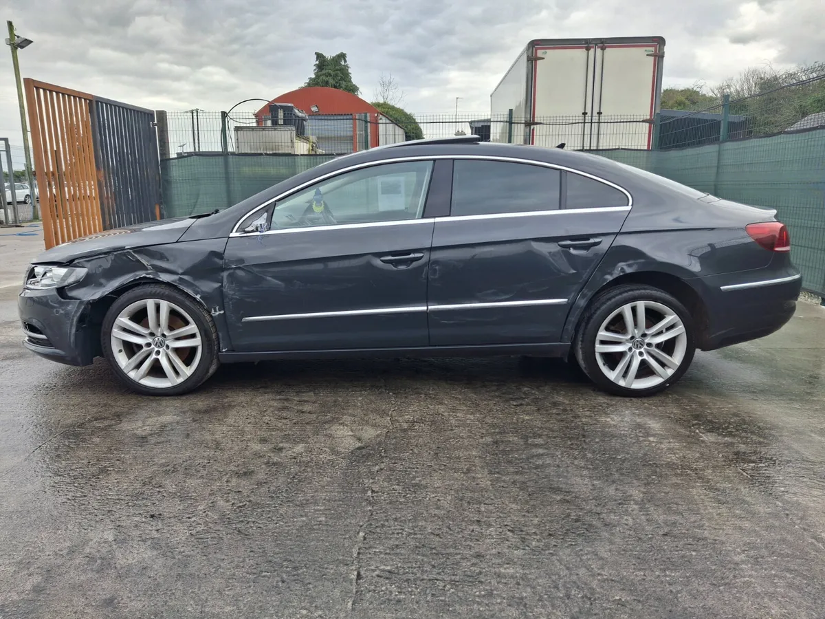 2016 Volkswagen Passat CC  Sport 2.0TDI - Image 2