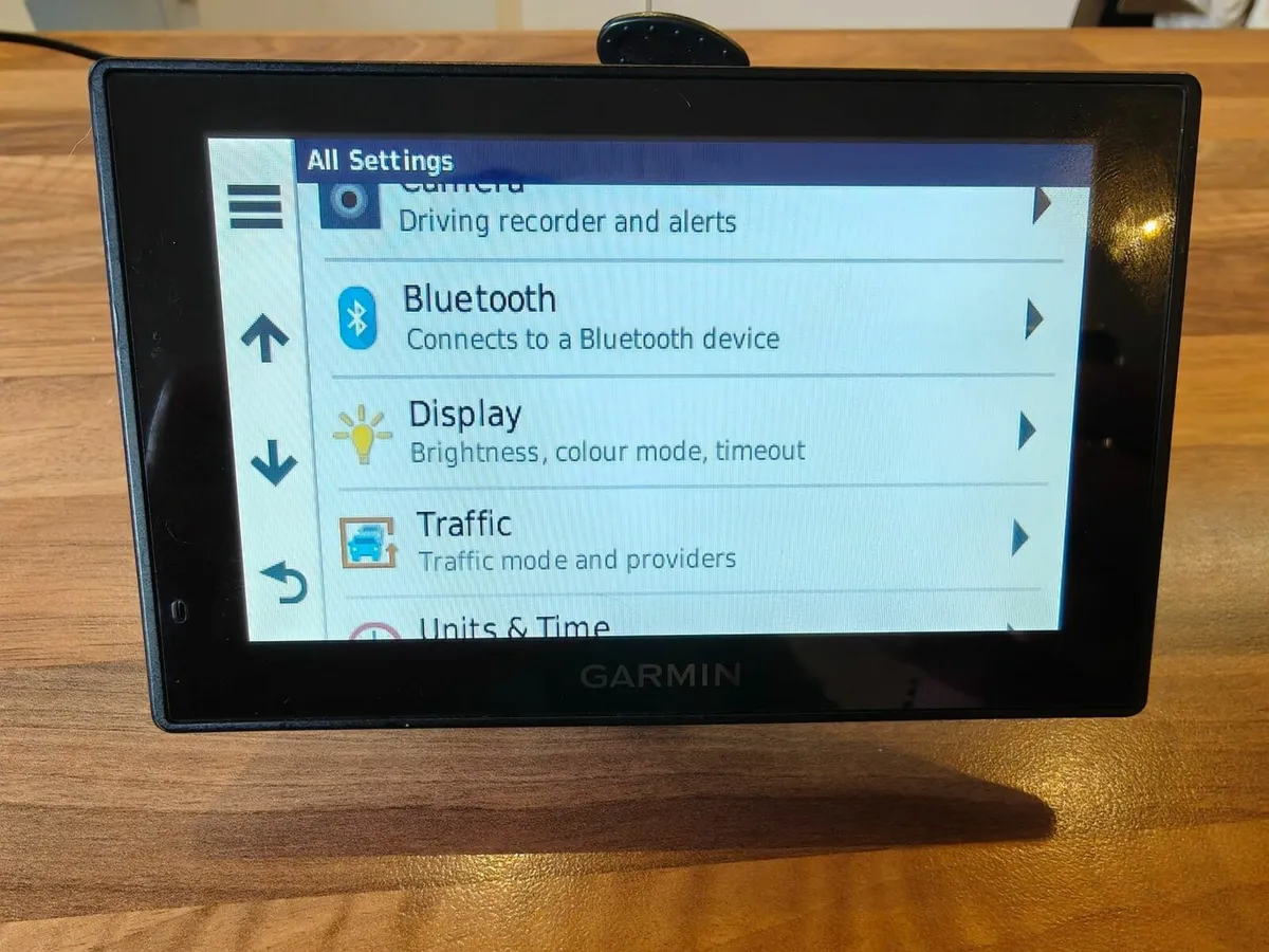 Garmin DriveAssist 50 sat nav with built-in Dashca - Image 3