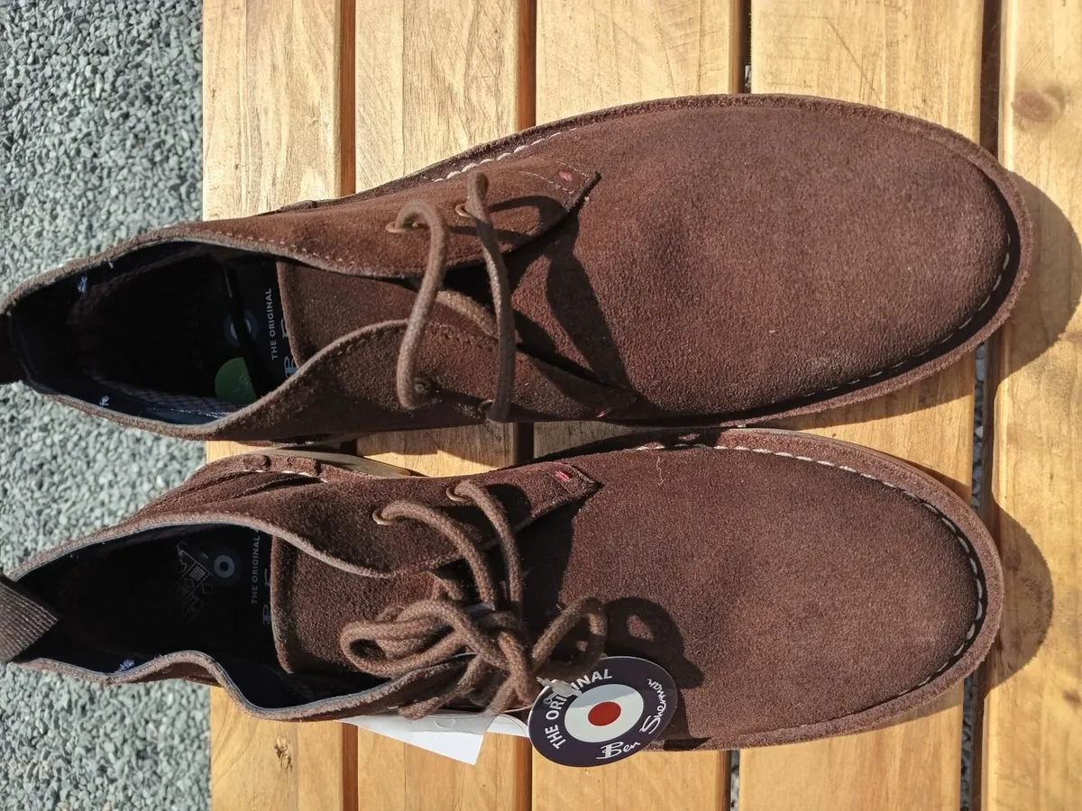 Suede boots - Image 4