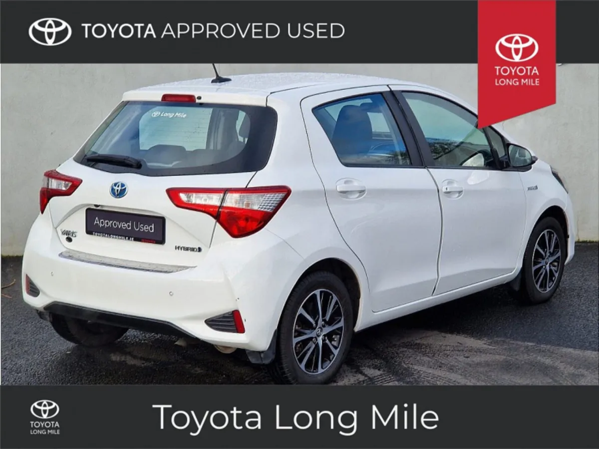 Toyota Yaris 1.5 Hybrid Luna Sport 5dr - Image 2