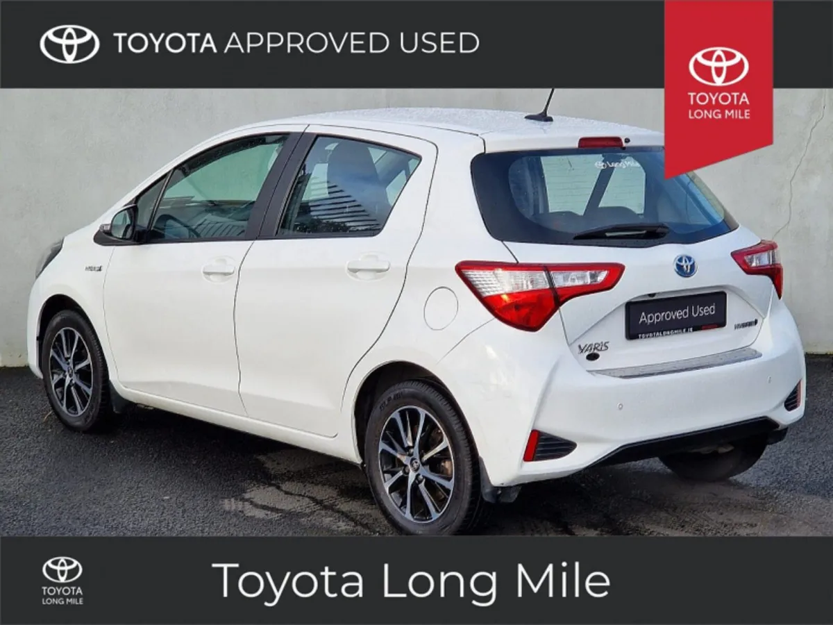 Toyota Yaris 1.5 Hybrid Luna Sport 5dr - Image 3
