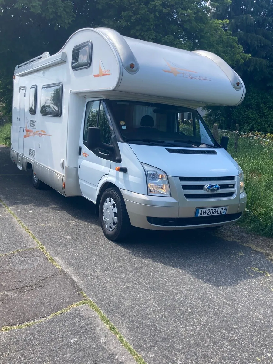 French registered 2009 Camper - Image 1