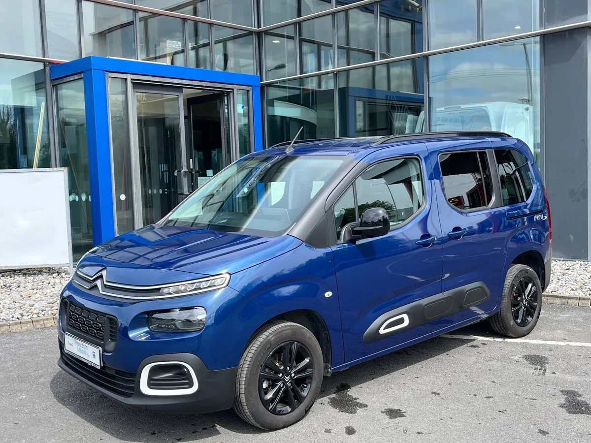 2024 Citroen Berlingo Wheelchair Accessible - Image 2