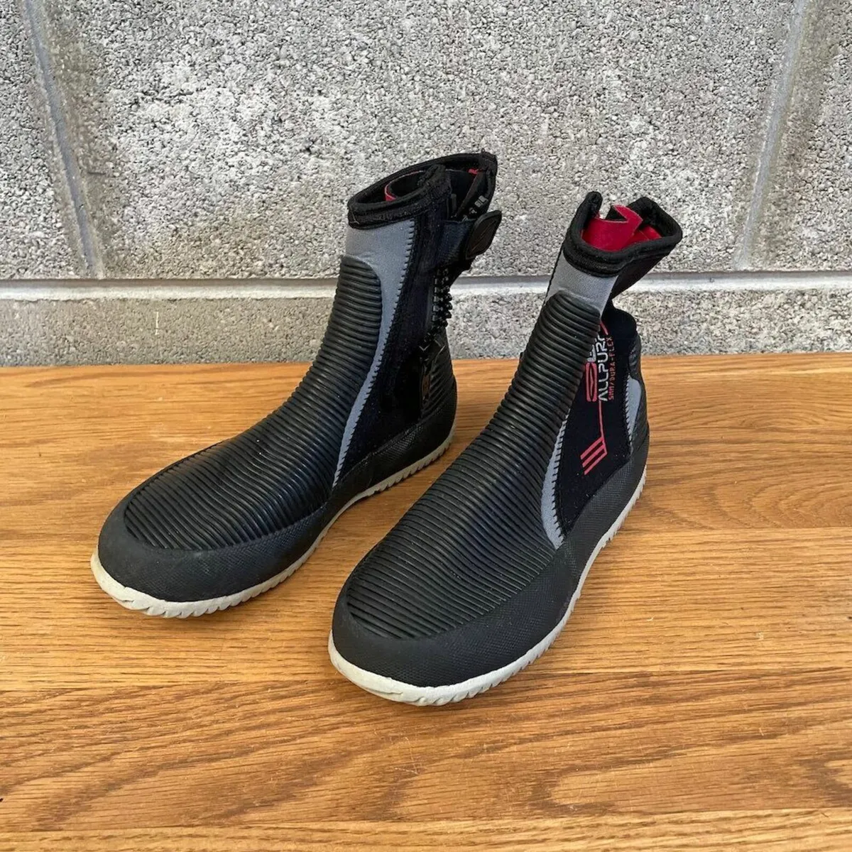 Gul All Purpose Boots Wetsuit Surf QUICK SALE REQD - Image 1