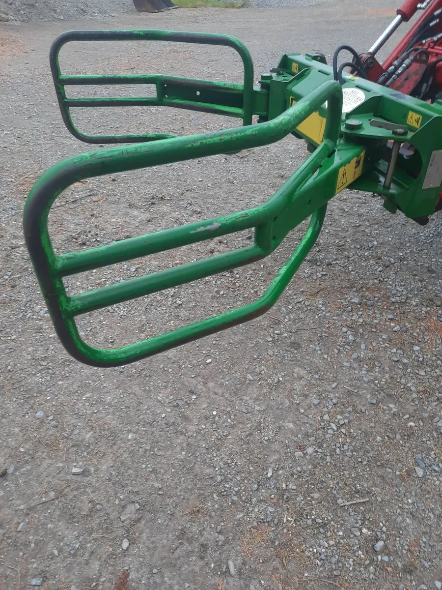 Bale handler - Image 3