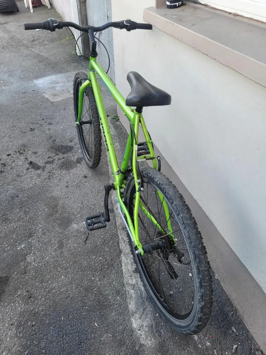 Hacker 26inch bike price too sell no offers - Image 4