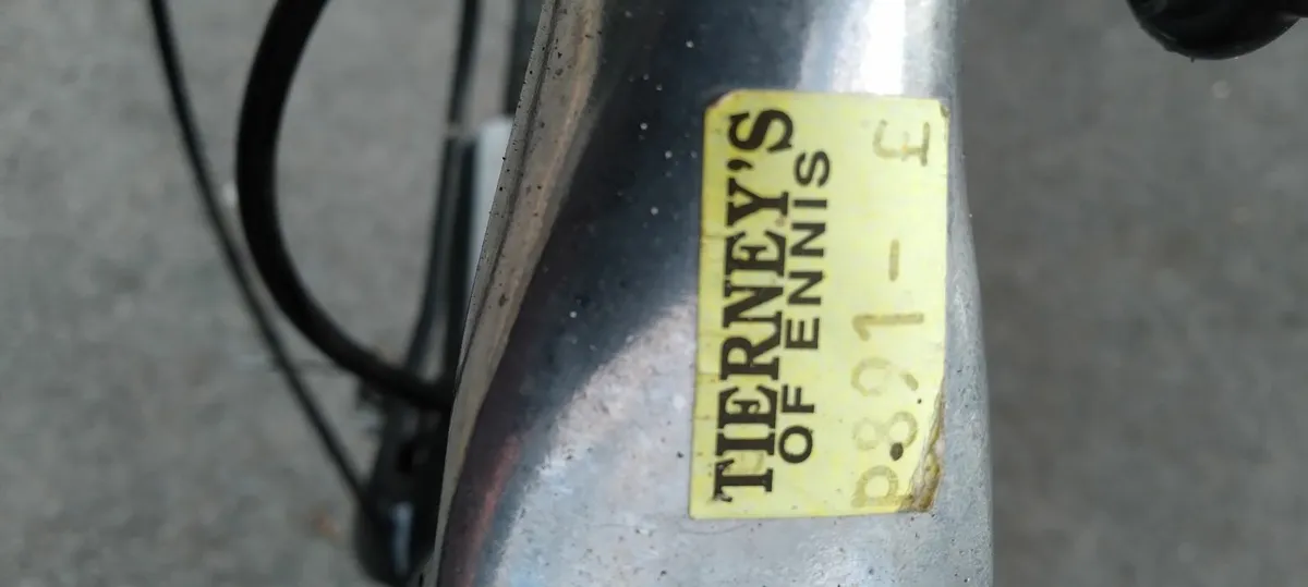 Lovely ladies bike 28inch CARTER price too sell - Image 2