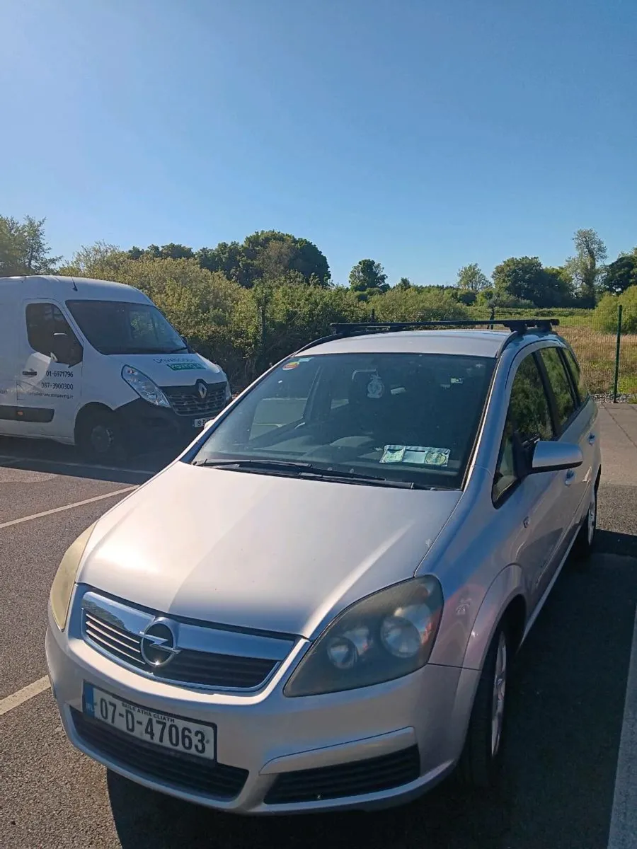 07 Opel Zafira petrol Excellent Condition - Image 4