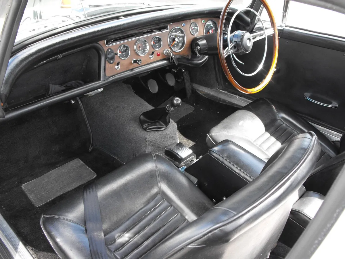 Classic car - Image 4