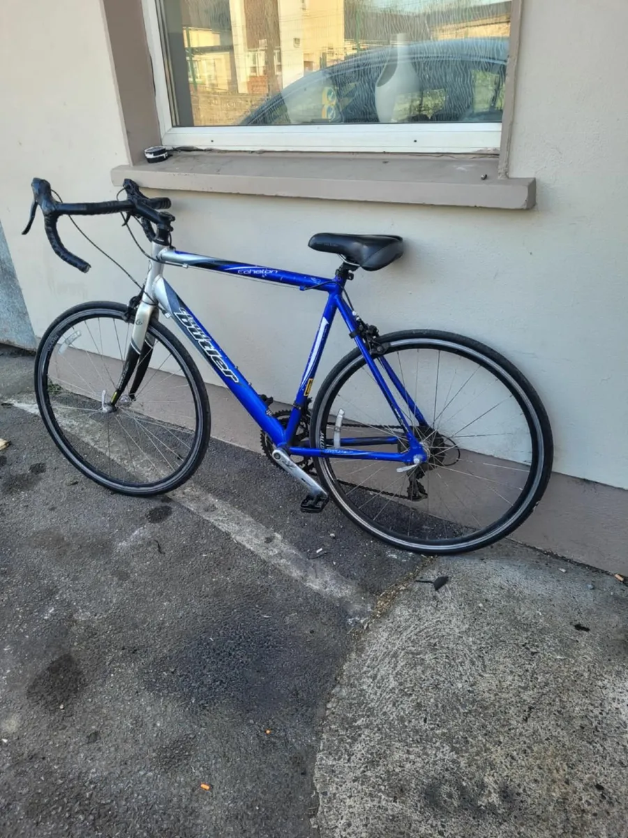 Ciaud butier 28inch bike price too sell - Image 3