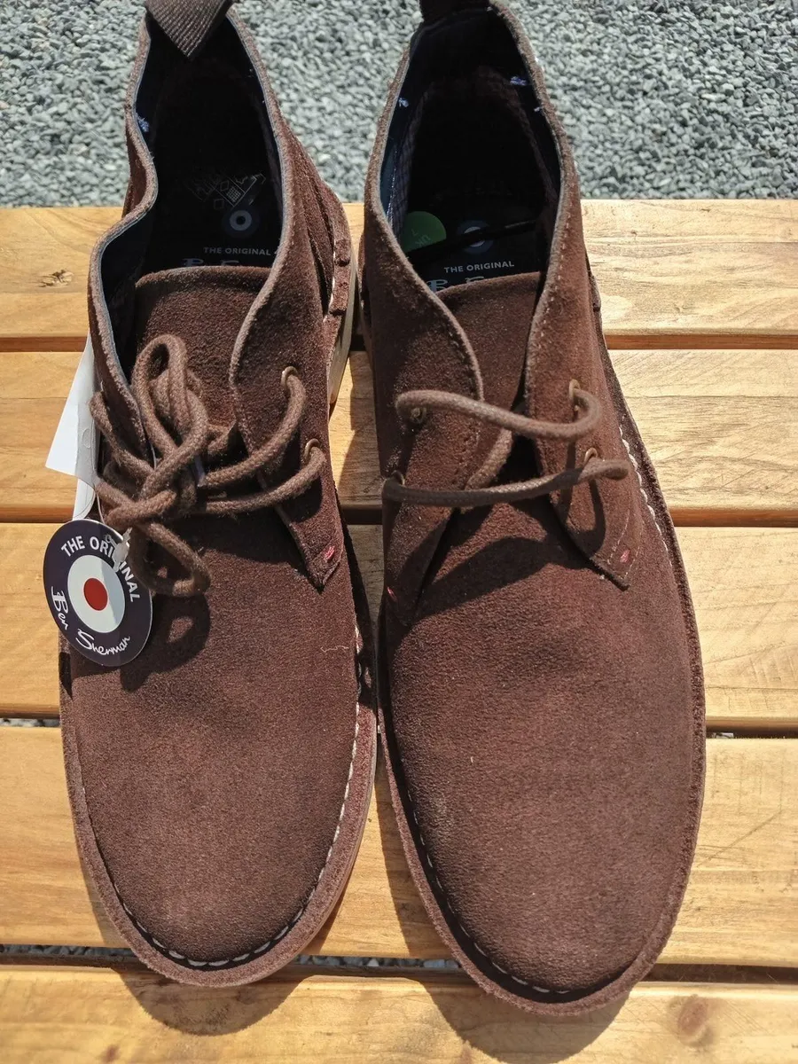 Suede boots - Image 1