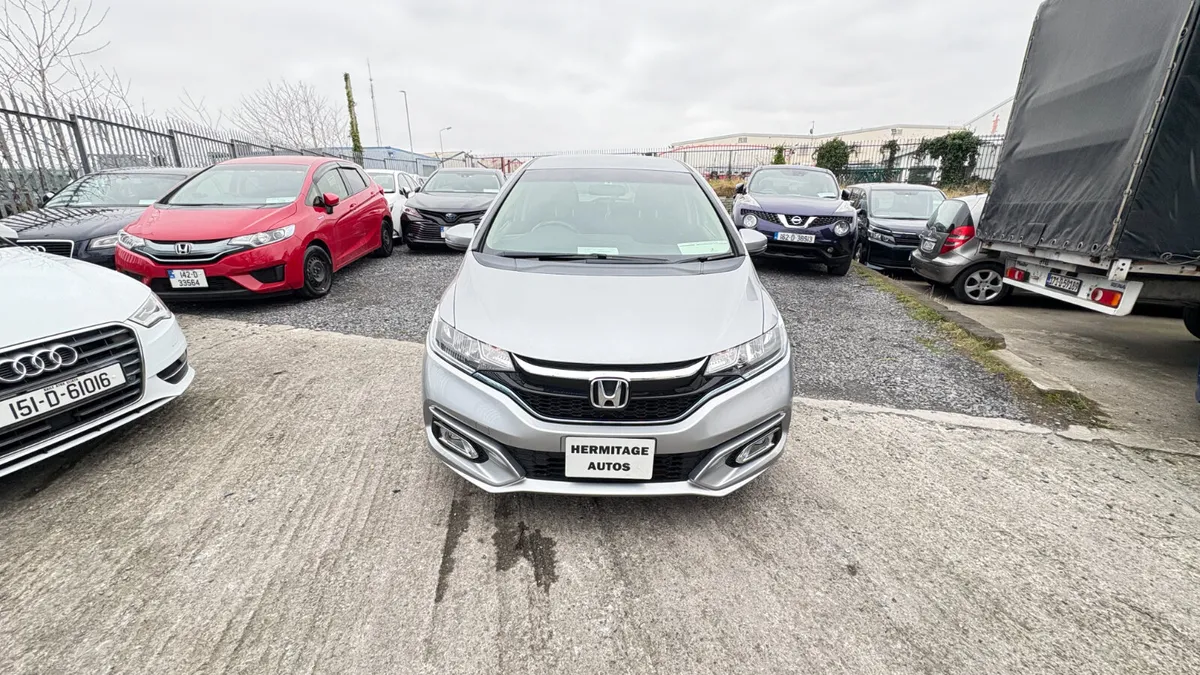 Honda Fit/Jzz 1.5 Hybrid 2018 - Image 2