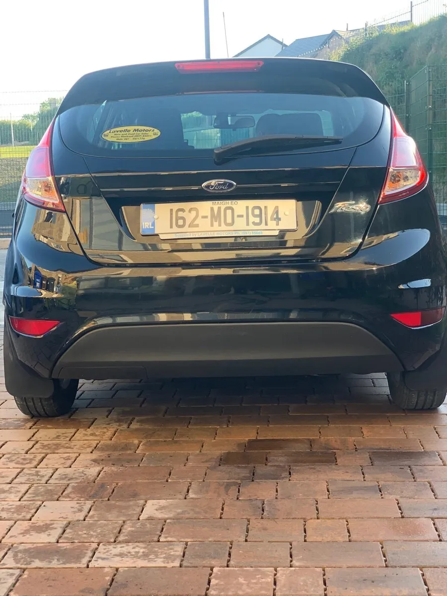 Car - Image 2